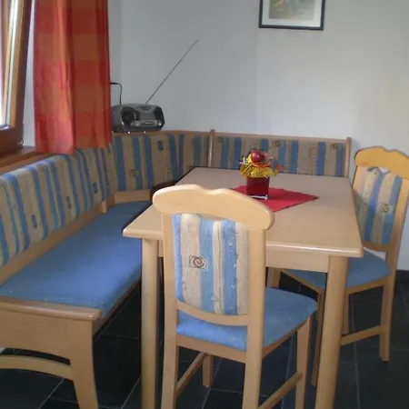 Apartment Hof Zum Kalvarienberg Samnaun